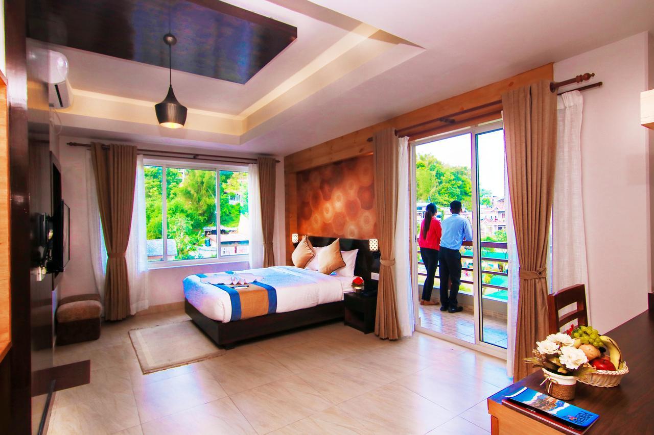 Hotel Lake Paradise Pokhara Zewnętrze zdjęcie