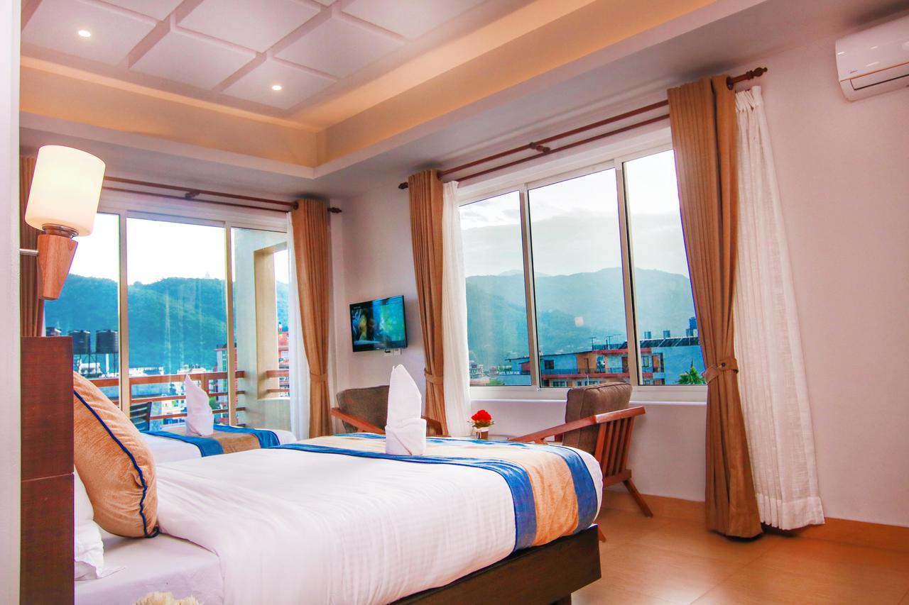 Hotel Lake Paradise Pokhara Zewnętrze zdjęcie