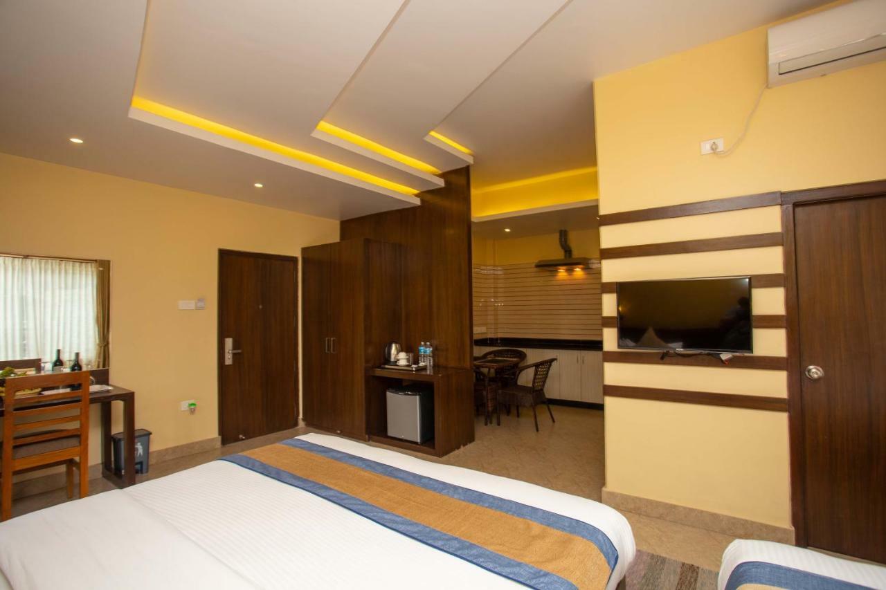 Hotel Lake Paradise Pokhara Zewnętrze zdjęcie