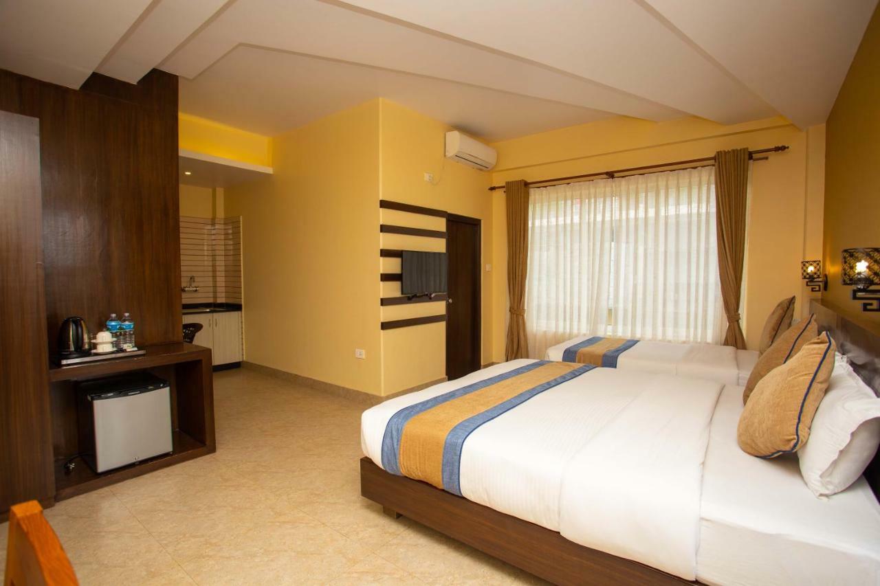 Hotel Lake Paradise Pokhara Zewnętrze zdjęcie