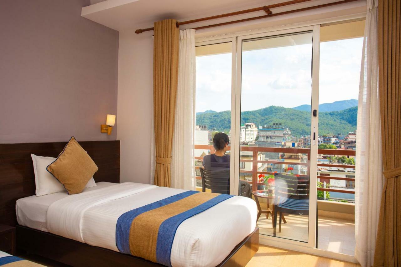 Hotel Lake Paradise Pokhara Zewnętrze zdjęcie