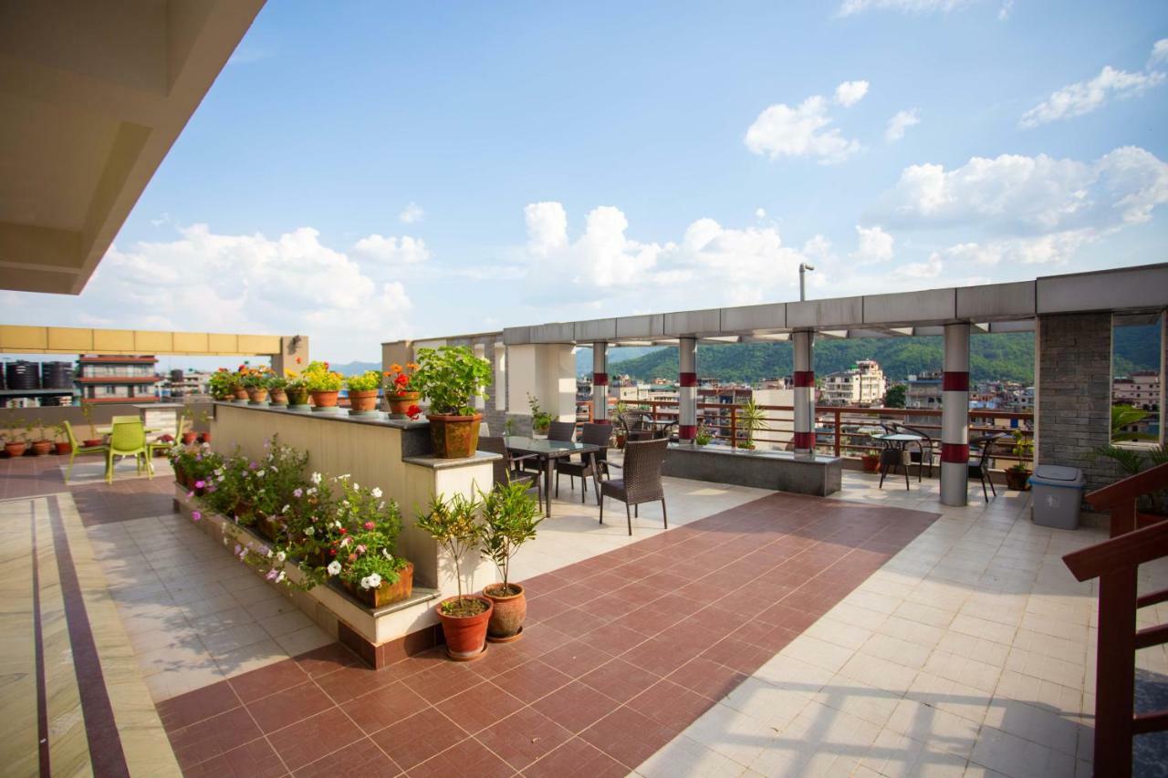 Hotel Lake Paradise Pokhara Zewnętrze zdjęcie